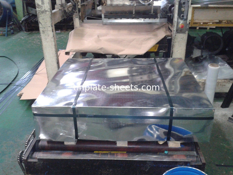 पैकेजिंग डिब्बों के लिए टिनप्लेट शीट JIS G3303 मानक T4 T5 DR8 2.8/2.8 STONE FINISH इलेक्ट्रोलाइटिक टिनप्लेट शीट