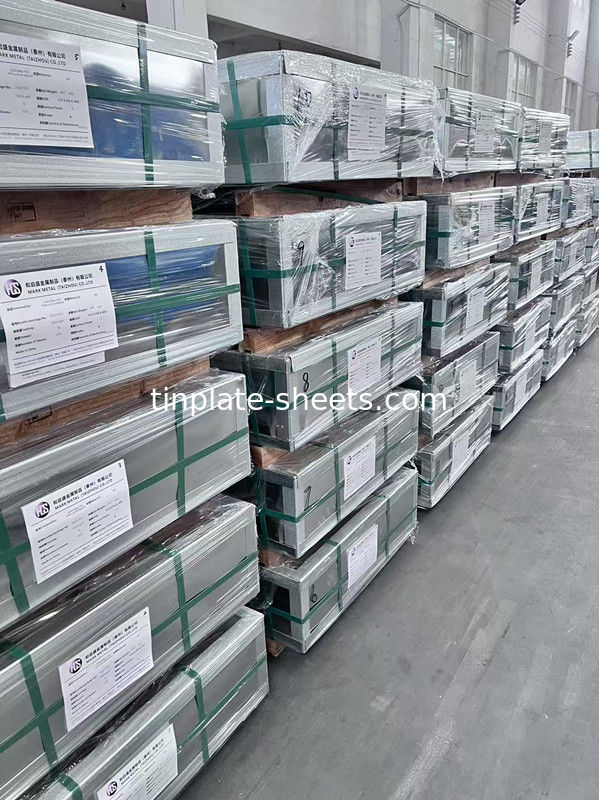डिब्बों के लिए टिन प्लेट शीट टिकाऊ टिन लेपित स्टील अनुकूलन योग्य मोटाई और आयाम सुरक्षात्मक बाधा